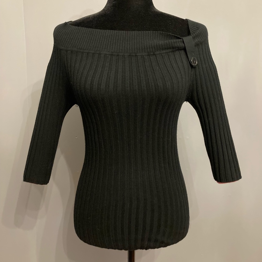 Gently Worn MOSSIMO SUPPLY CO. Black Off The Shoulder 3/4 Sleeve Sweater, size S